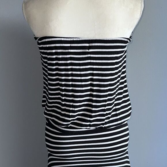Veronica M. Striped Strapless Dress! - Picture 9 of 14